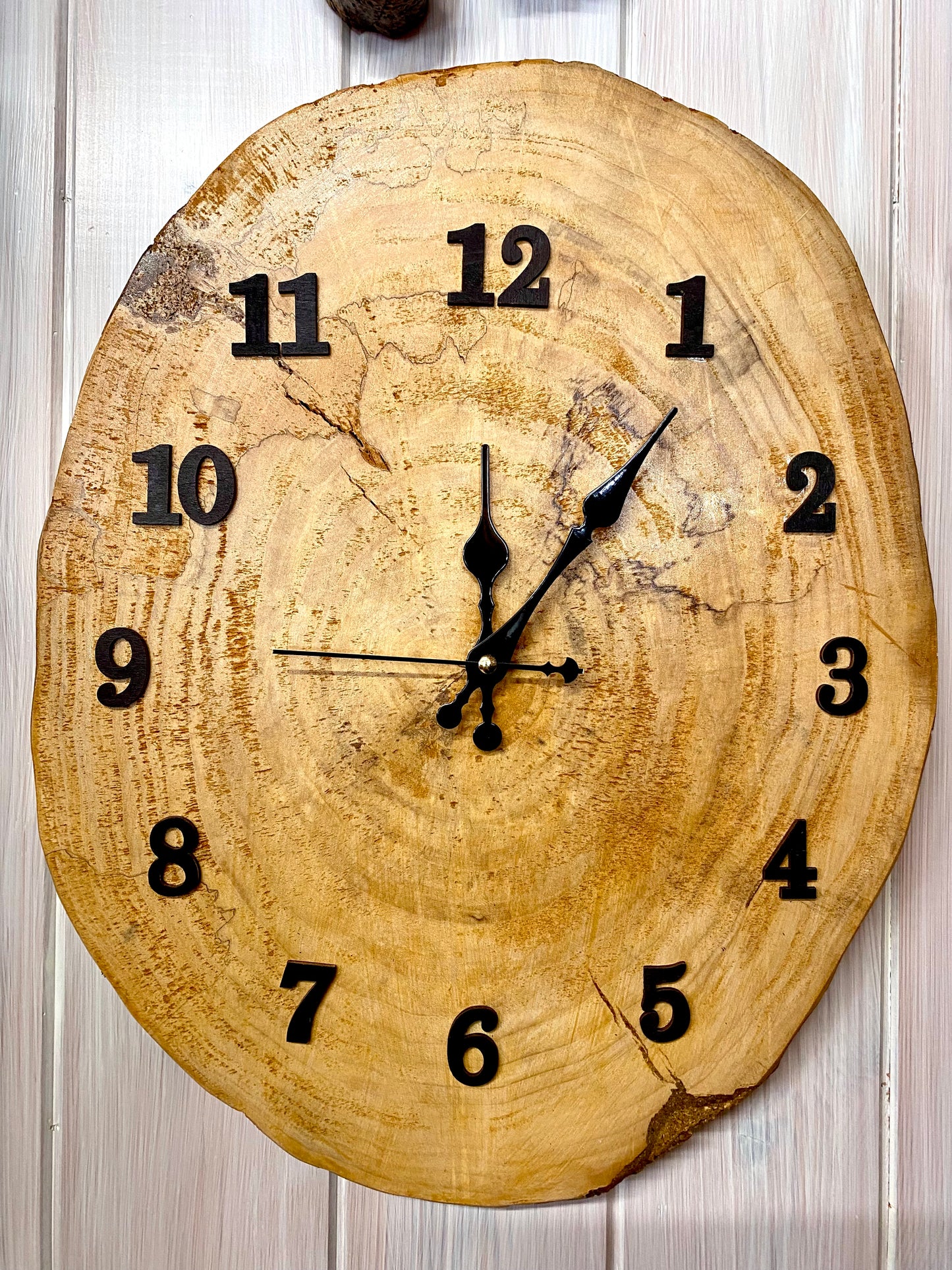 Orologio in pioppo