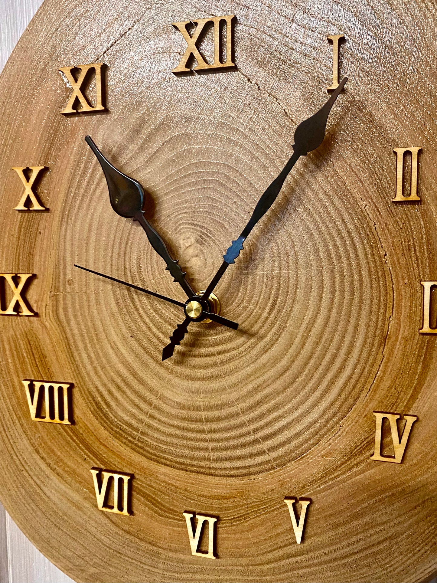Orologio in pioppo