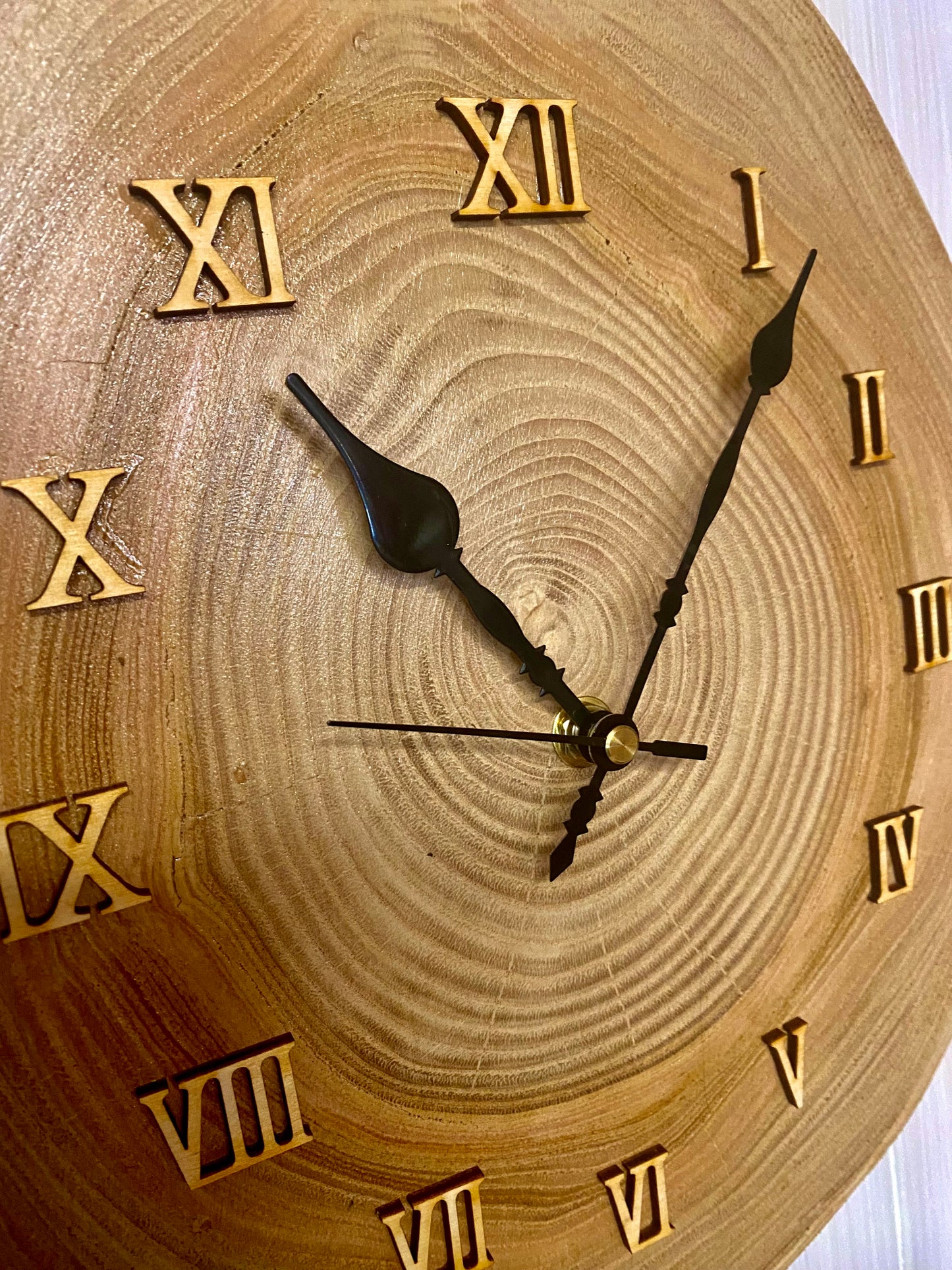 Orologio in pioppo
