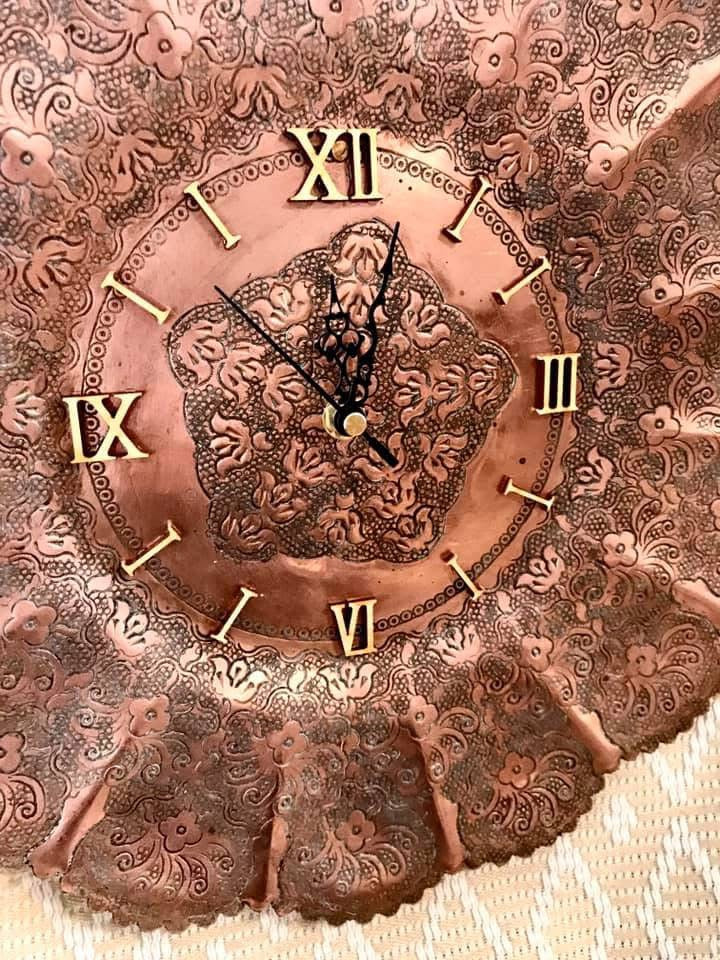Orologio in rame antico