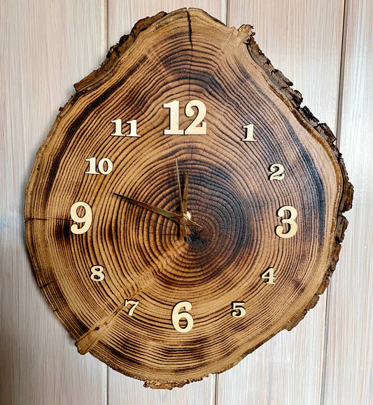 Orologio in castagno